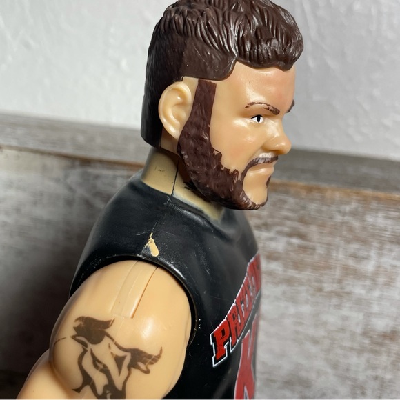 Mattel WWE Action Figures Kevin Owens 12" - Picture 13 of 16